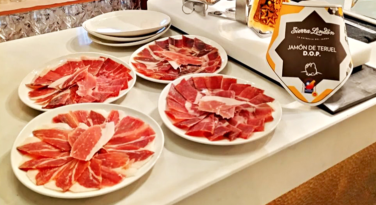 ¿Vale-la-pena-economizar-al-escoger-un-jamón-